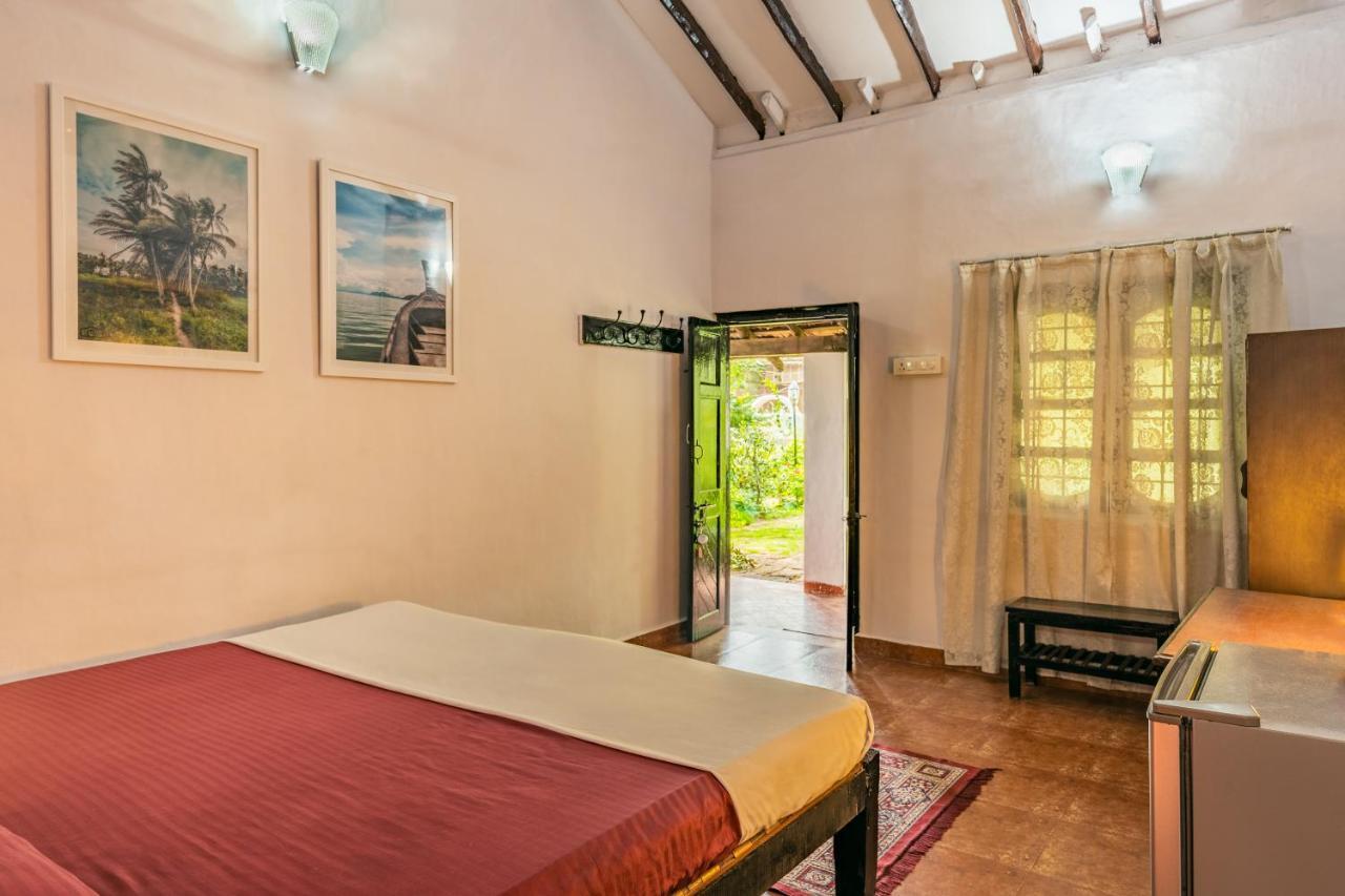 Rodrigues Guest House Calangute Extérieur photo