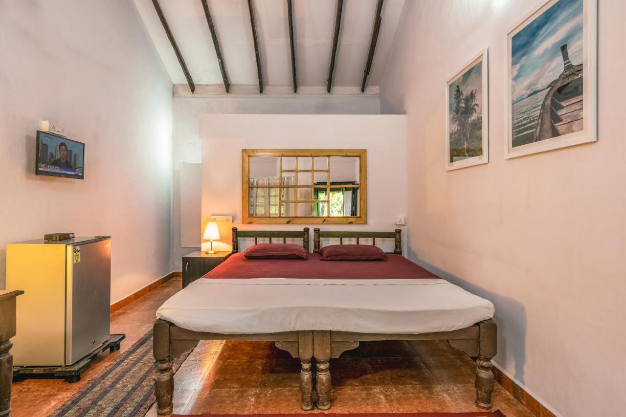 Rodrigues Guest House Calangute Extérieur photo